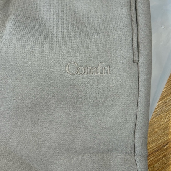 Comfrt Signature Sweatpants NWT/L - Picture 2 of 5